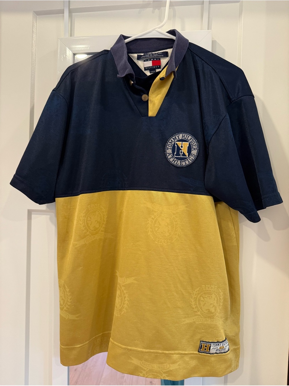 vintage Tommy Hilfiger Athletics colorblock short-sleeve polo shirt size M